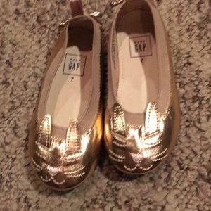 Baby Gap toddler girls bunny shoes size 7